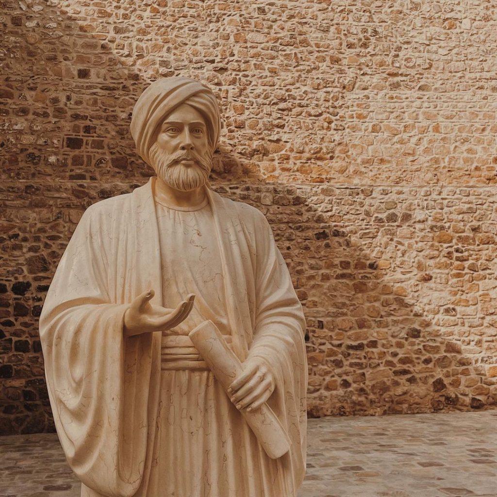 Kasbah de Tánger y a Ibn Battuta