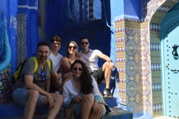 circuito Marruecos desierto Grupo de turistas en Chefchaouen.